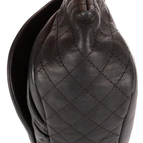 Chanel Half moon tote - Picture 8 of 11